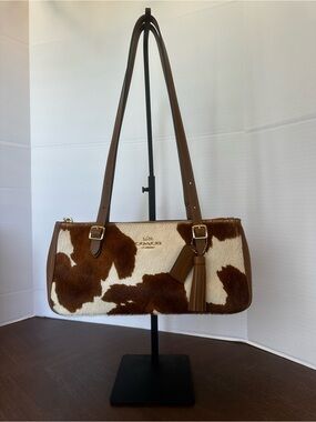 Coach Asher adjustable strap Shoulder Bag in cow-print Haircalf